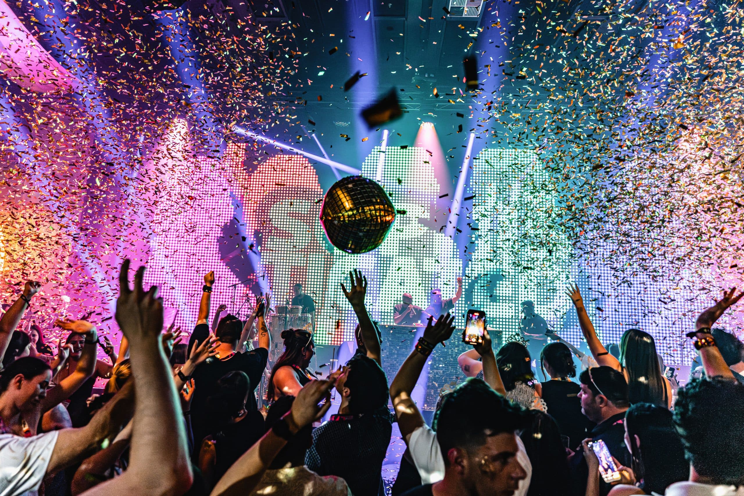 Sophisticated Live boeken voor een bedrijfsfeest