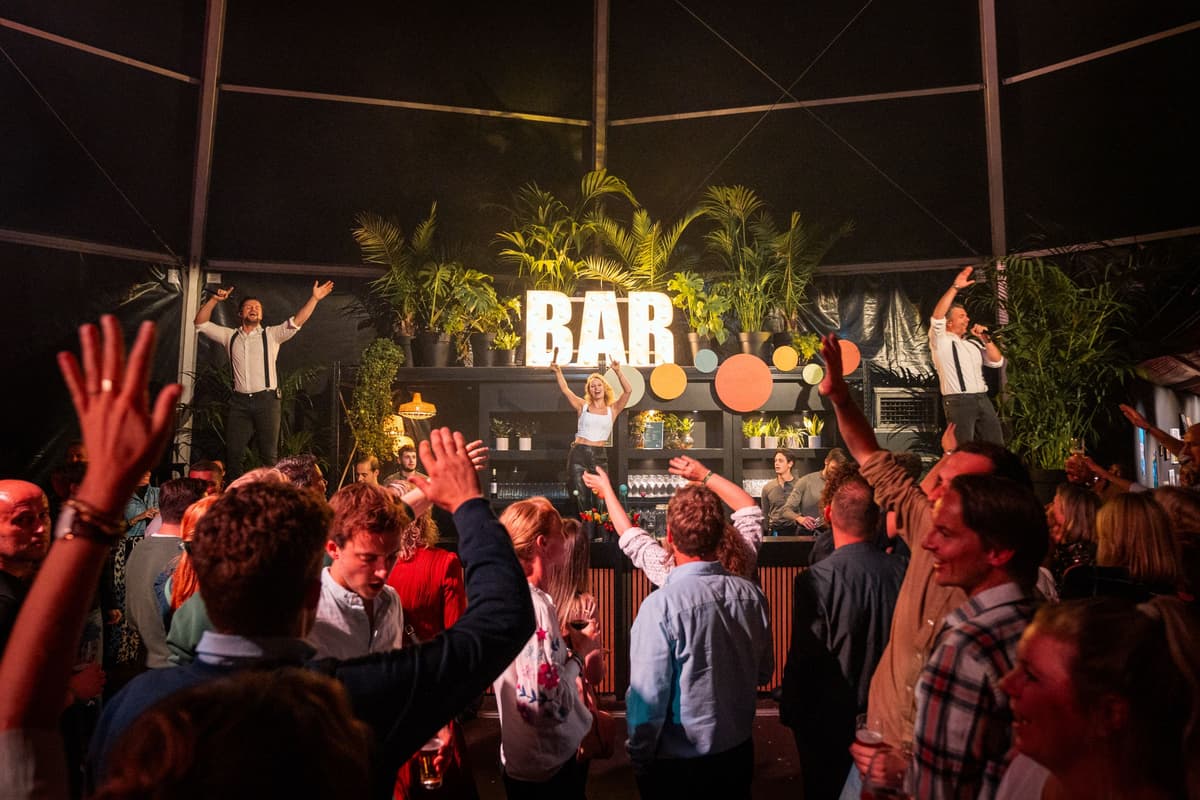 Zingende Barmannen boeken J-Music Events & Entertainment