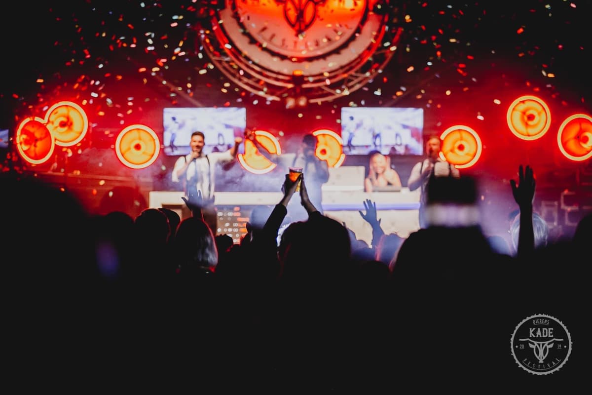 Zingende Barmannen boeken J-Music Events & Entertainment