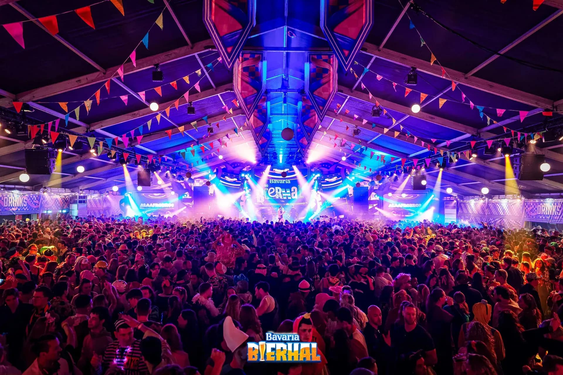 AlaafroBros boeken voor een festival
