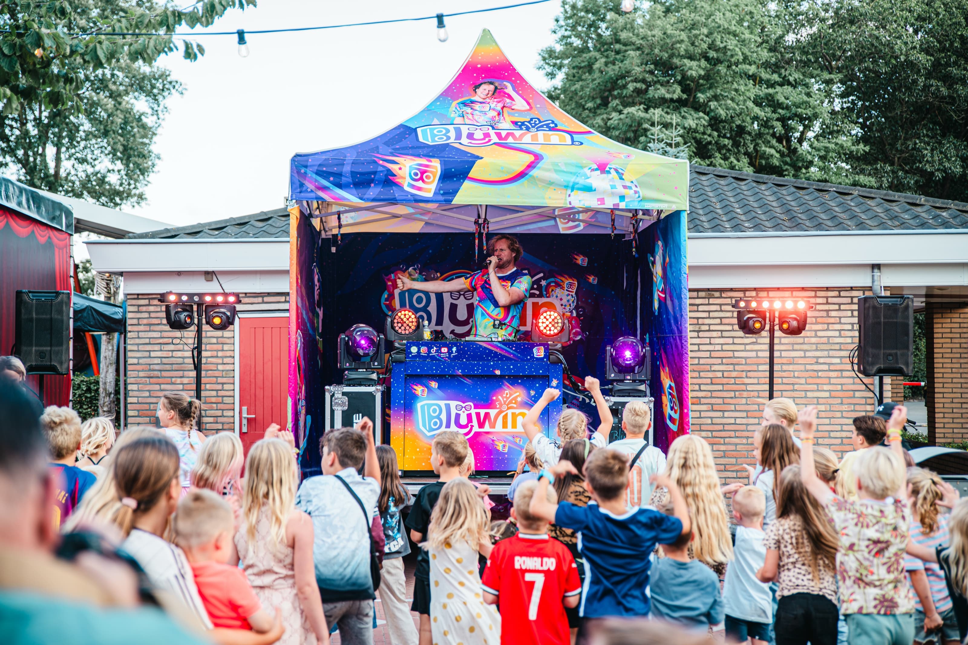 DJ Blijwin Kindershow boeken voor een bedrijfsfeest